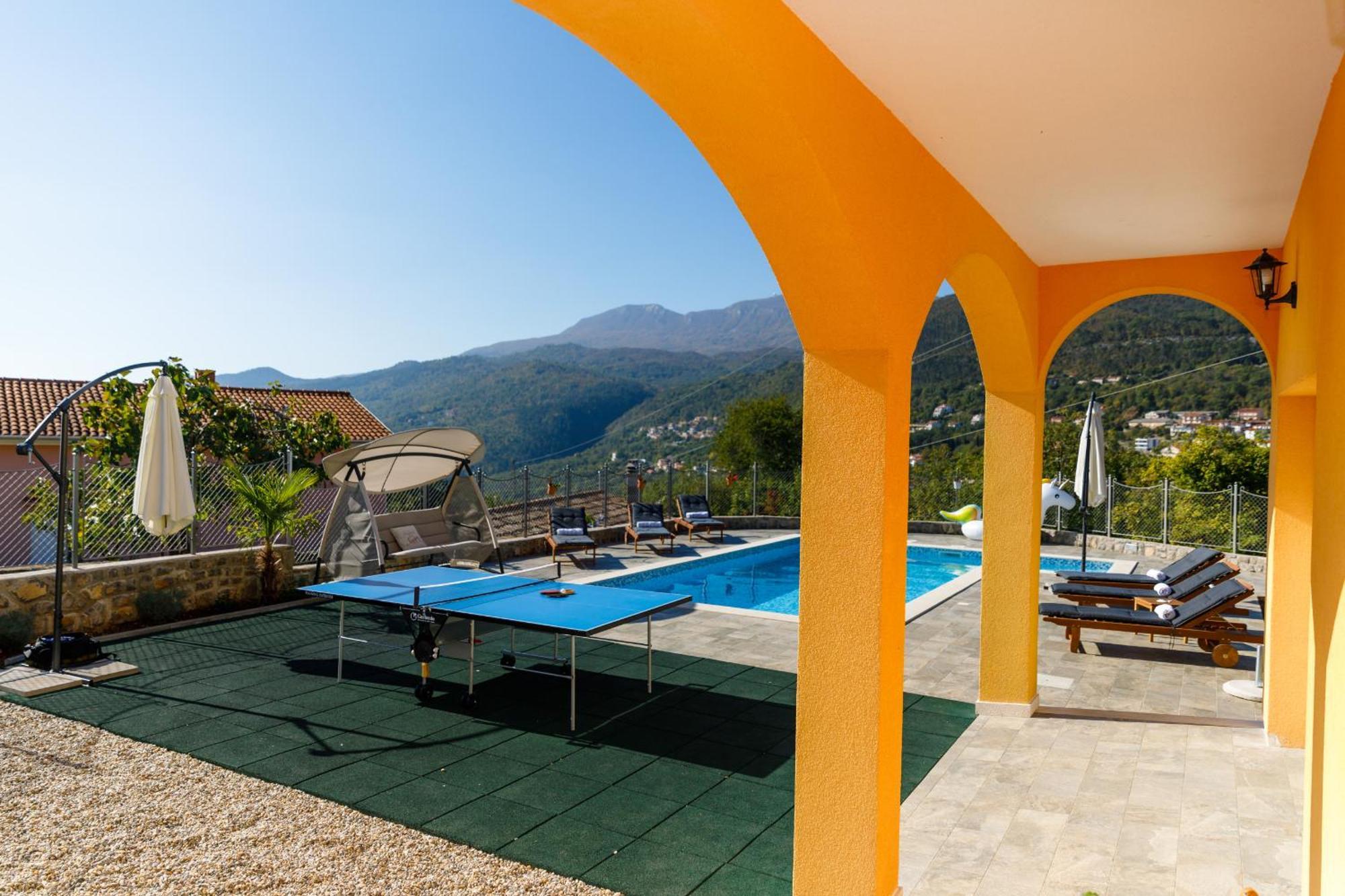 Villa Ivetta For 10 People Near Opatija With Sea View & Children Playground Extérieur photo